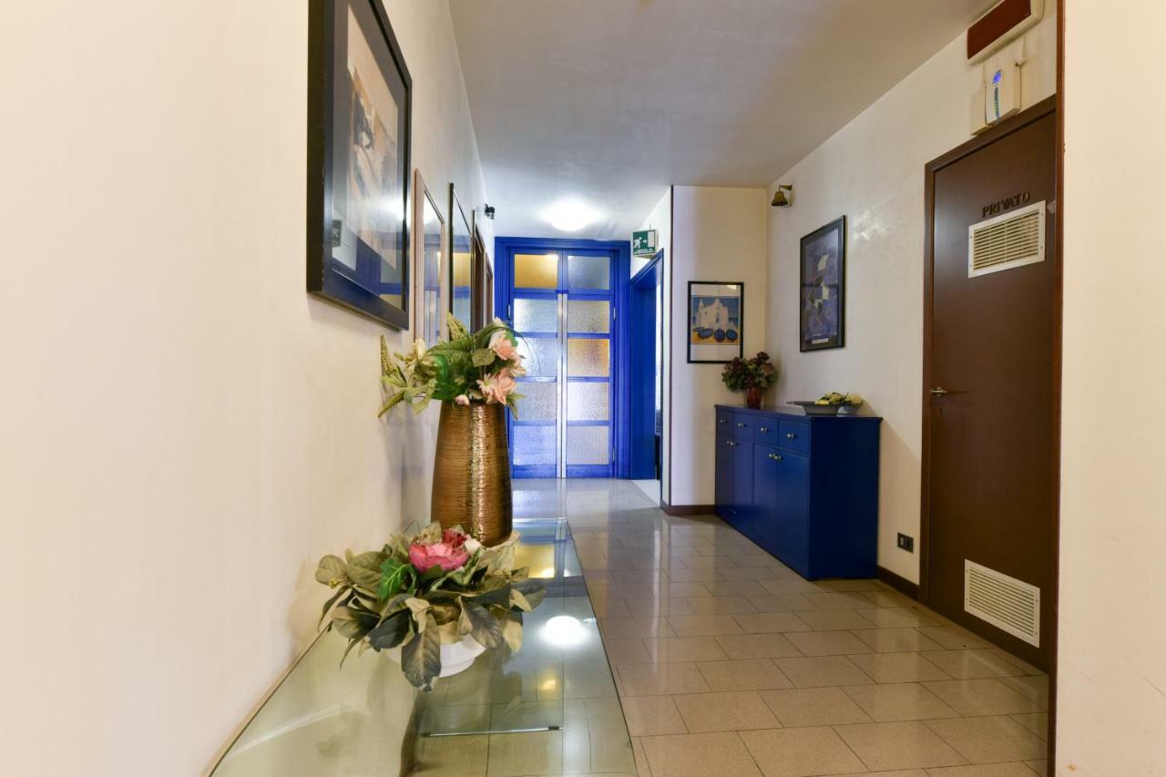 מרקון Gamma Hotel מראה חיצוני תמונה